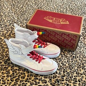 Vans White High-Top Sneakers Girls size 3 Alicorn